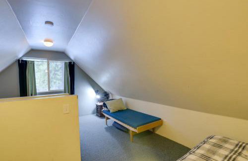 Grill, Fire Pits and Trails Butte Meadows Duplex! - Foto 16