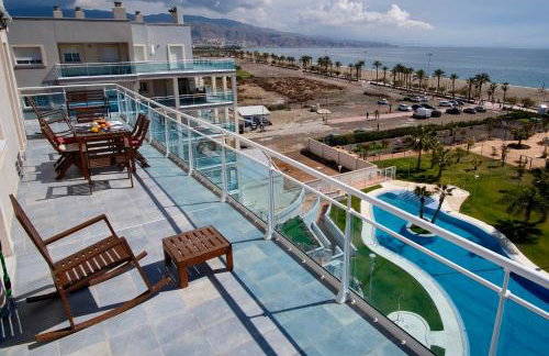 Seafront Penthouse Almeria - Foto 17