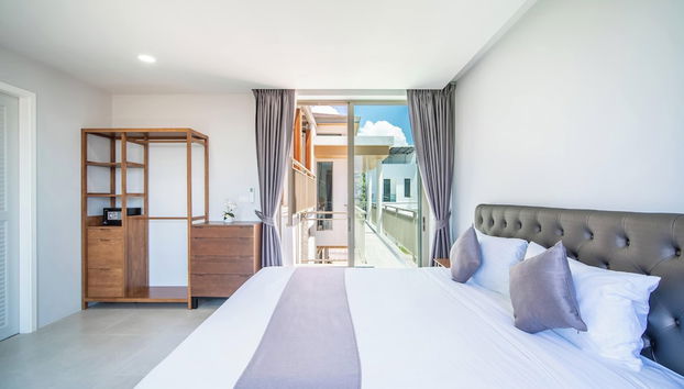 Classic Modern Pool Villas Rawai 3BR - Foto 3, Habitación