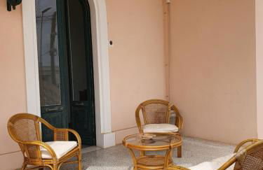 Villa nel Salento - Ampie camere e giardino, fino a 10 persone - Foto 6