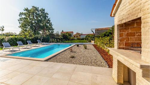 2 Bedroom Lovely Home In Hrboki - Foto 2