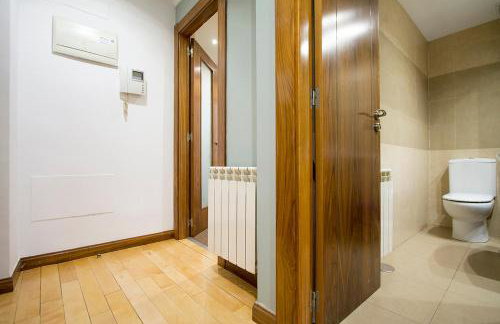 Apartamentos Adelfas - Photo 11