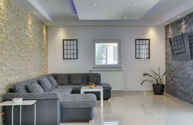 Family Villa With Swimming Pool - Foto 10