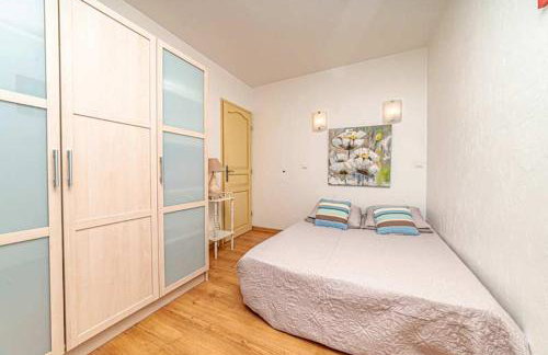 Locations-06 La maison de Noélie 1er étage, gite pour 6 au calme sur la Côte d'Azur - Foto 16