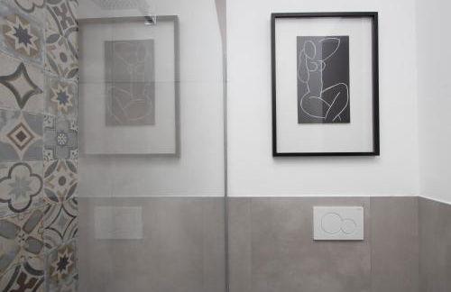 Penthouse with Patio & 2 Baths, 10 Min to Duomo - Foto 26