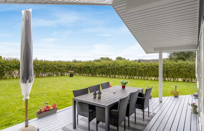 3 bedroom House in Toftlund with terrace - Photo 2