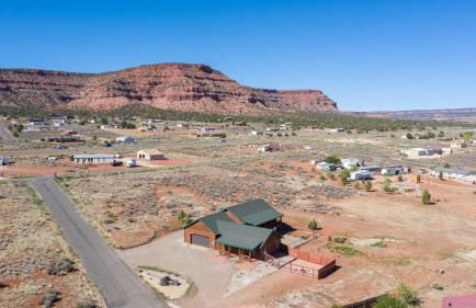 --30 mins to Zion--Two Cabins w/ Game Room--Bryce/Lake Powell/Grand Canyon - Foto 17