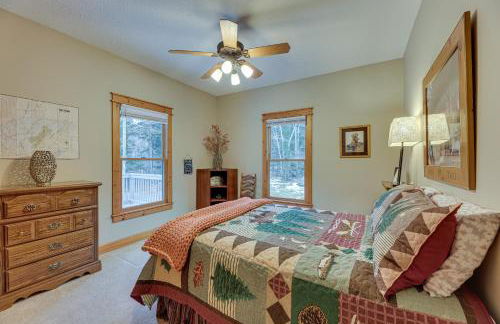 Cabin with Hot Tub and WiFi 4 Mi to Snowshoe Resort - Foto 20