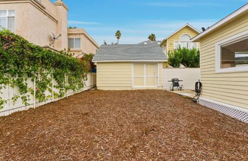 Draper Bungalow By CoastVH - Charming 1940 - Photo 39