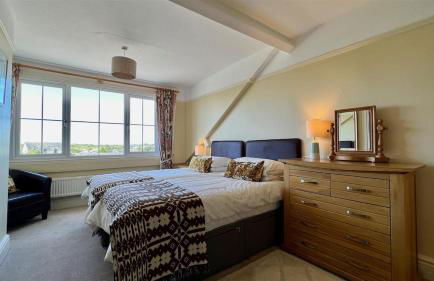 Below the castle at Snowdonia - Foto 12