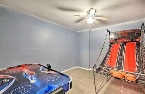 Pond-View Deck and Pool Table Woodbridge Haven! - Foto 19