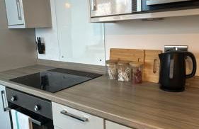 Next to USW 3 EnSuite Bed Home in Treforest - Foto 11