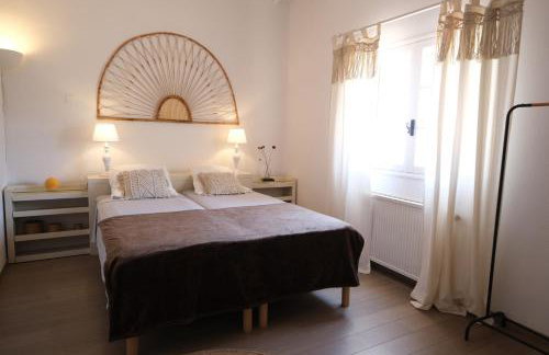 Slpendid villa with heated pool and Jacuzzi for 12 people in Saint-chamas - Foto 34