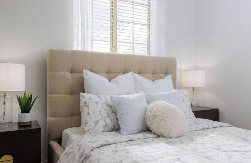 Near Coachella and Stagecoach Palm Springs , PGA resort Villa ,Golf, community pool, gym - Photo 22