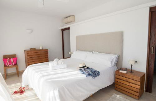 Luxury Awaits: Rent Ibiza Villa 1001 - Photo 17