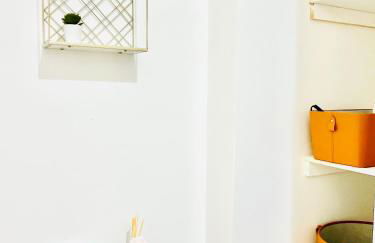 Newly Gated Stylish Steps to Hollywood 2B2B - Foto 23