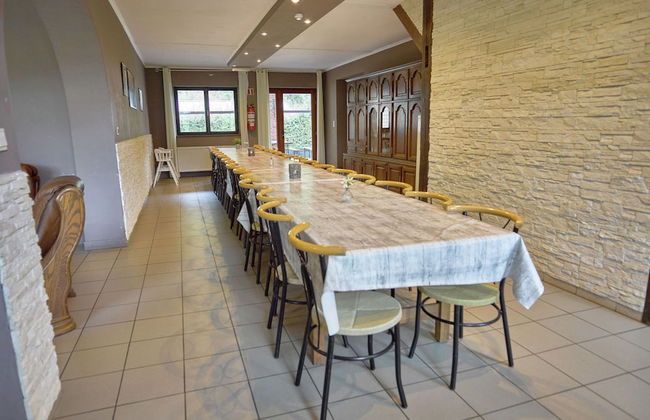 A Large Family House - Foto 23