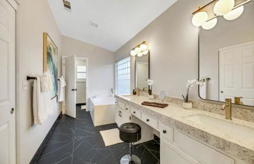 The Blue Lagoon - Photo 24