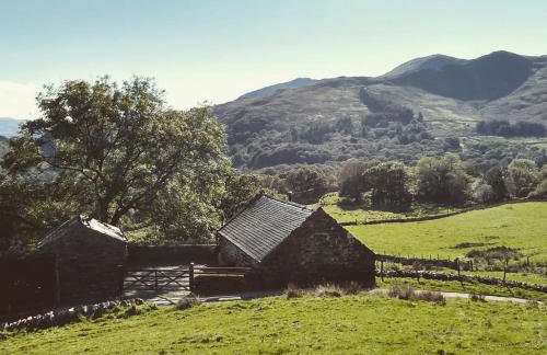 17th Century Mountain Farm Barn at Perthi - Photo 10