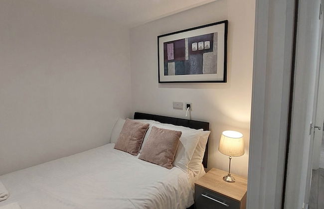 Modern 2 Bedroom Apartments - Camberley - Foto 13