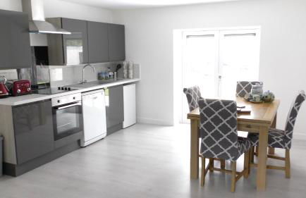 The Lodge Greatwood - Foto 2