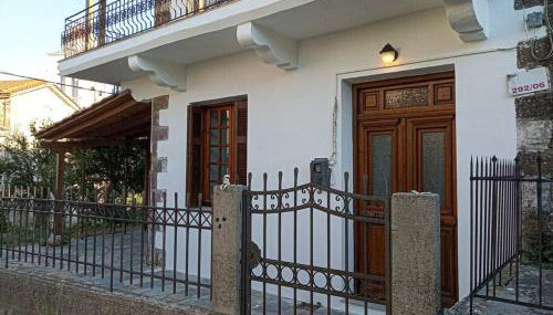 Archontiko Taxiarches Kymi Evia - Foto 2