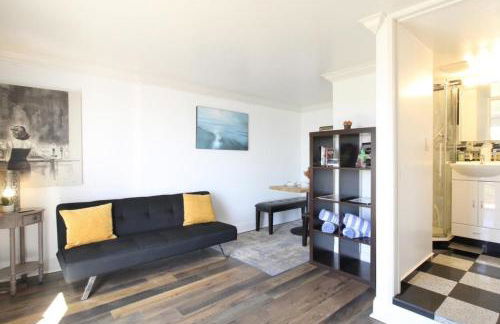 Ocean Bluff Hideaway Unit B - Photo 2