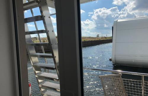 Schwimmendes Ferienhaus Heimathafen - Foto 21