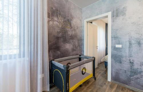 The Island Home - Korkya Luxury Apartments - free garage parking - Foto 48