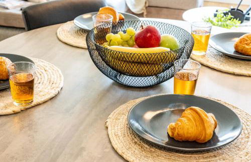 Andromède Chic T2 - Parking - Proche Airbus et aéroport - Foto 14