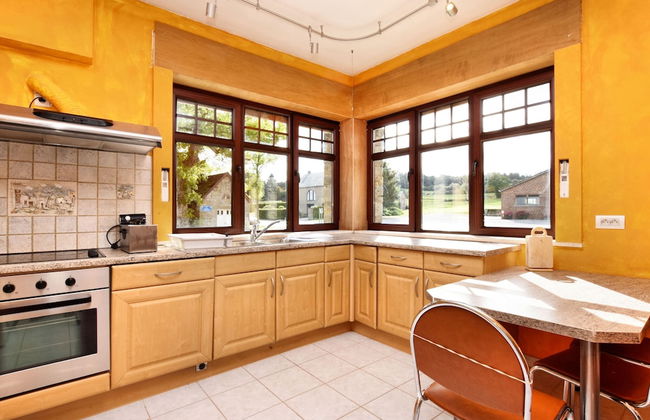 Pleasant Holiday Home in Erezée Ardennes with Hot Tub, Sauna - Photo 13