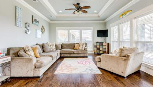 Retreat | Steps to the Beach | Sleeps 10 - Foto 2