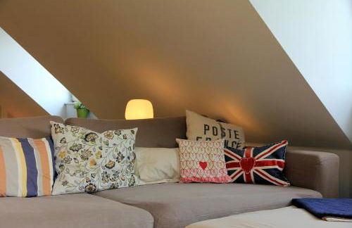 ruhige gemütliche 2Z-Whg in S-West - Foto 1