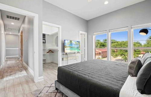 New Swanky Rustic Modern 5 STAR Home near Downtown - Foto 21