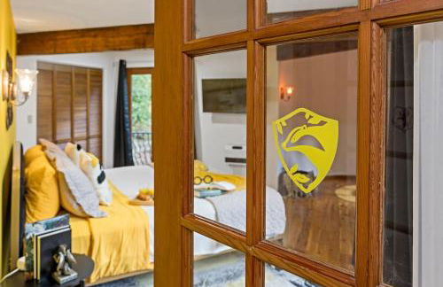 Magical Retreat at the Enchanted Vashon Castle - Foto 27