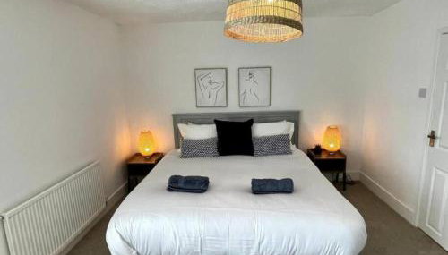 Charming Terrace Home, Nantwich -Near train station & Town - Foto 3, towels, heating