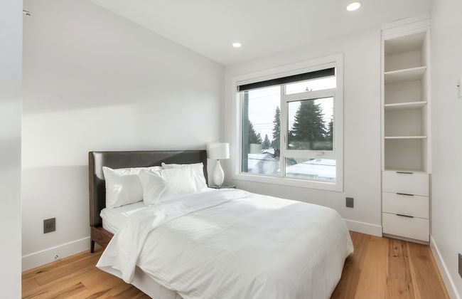 New Luxury Townhome 29 - Photo 7