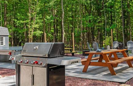Maple Oasis by Avantstay Newly Built w/ Hot Tub, Game Room & Fire Pit - Foto 60
