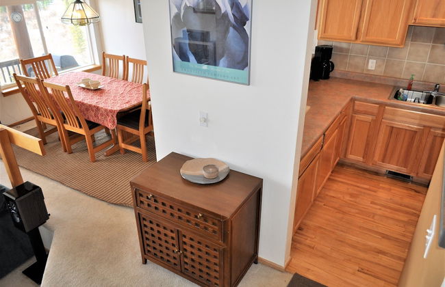 Forest Park 3 Bed 4 Bath Townhome - Foto 16