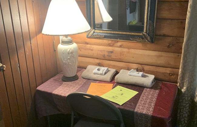 Log Cabin in the Field - Foto 10