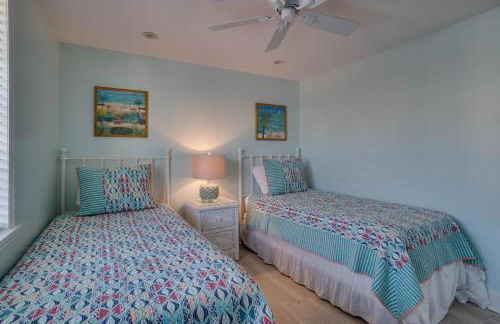 1 Min Walk to Beach and Private Heated Pool and Spa - Foto 23