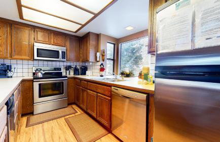 Forest Creek 28 Rustic Updated Condo - Photo 11