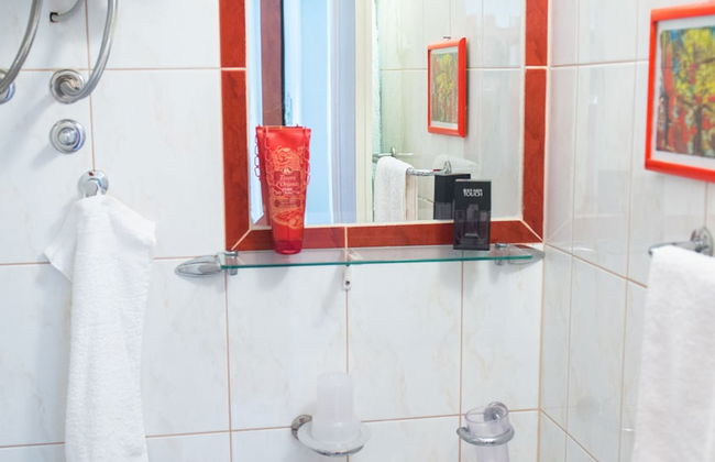 Yellow Lilly Mostar Apartment - Photo 25