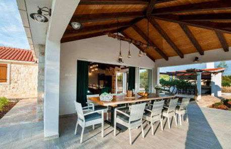 Luxury Villa Nature with heated private pool, sauna & fire pit, a short walk to the beach - Photo 37