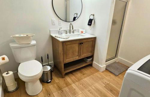 The Disco Loft - Downtown Springfield Apartment with Ping Pong - Photo 8