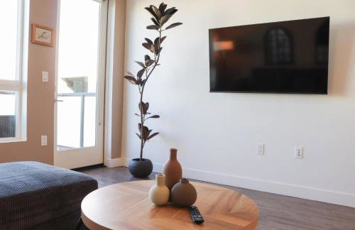 Urban Chic Home 10 Min from Disneyland With Pool & GYM - Foto 44