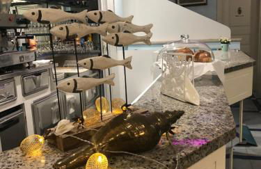 Residence Record - Photo 12