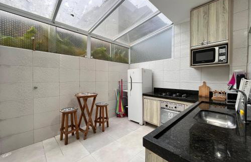Apartamento a 200 metros da Praia do Sapê em Ubatuba-SP - Foto 8