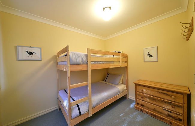 Three Bears 3 - Photo 4