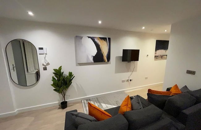 Spectrum House Apartments - Photo 13